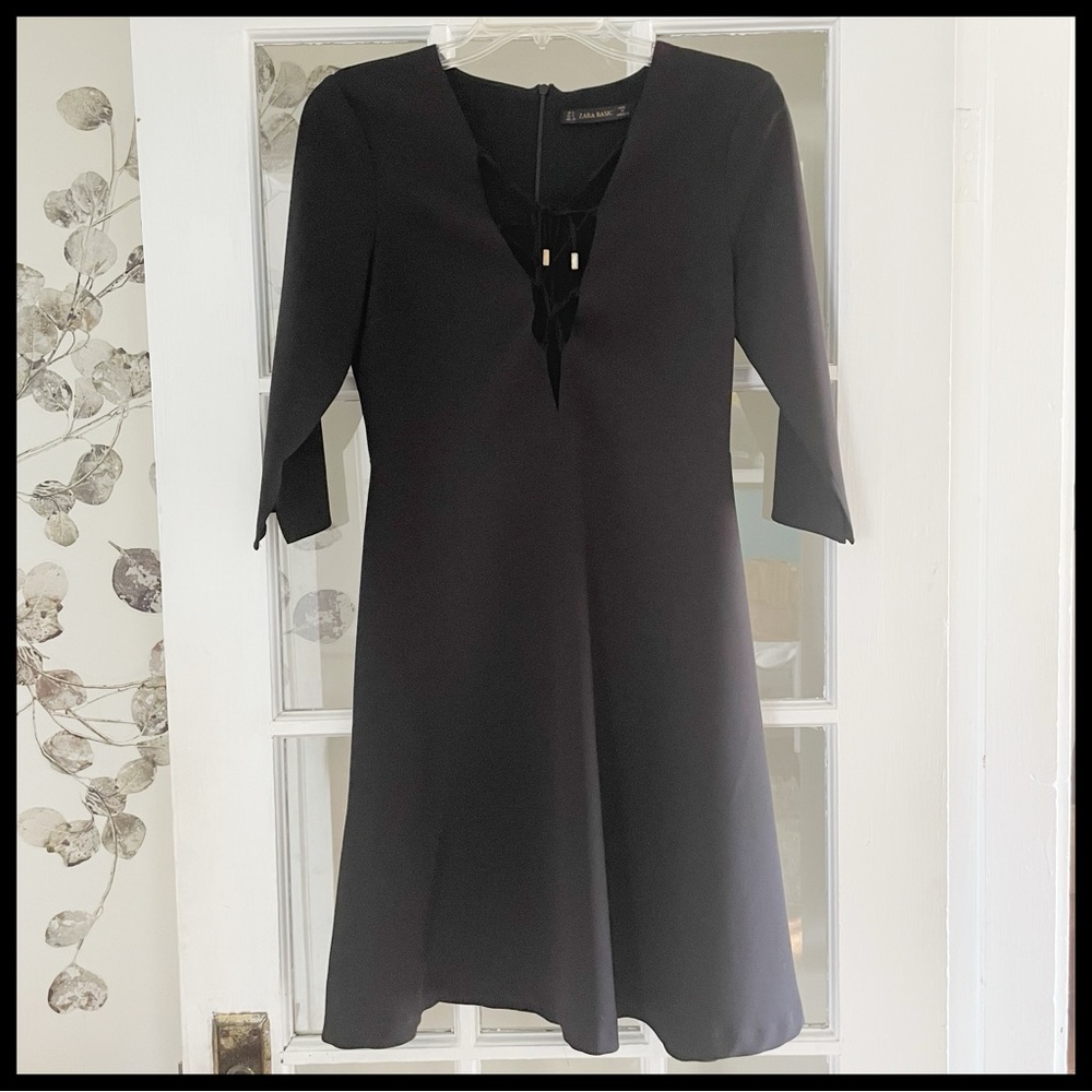 {Zara Basic} Tie-Front Dress